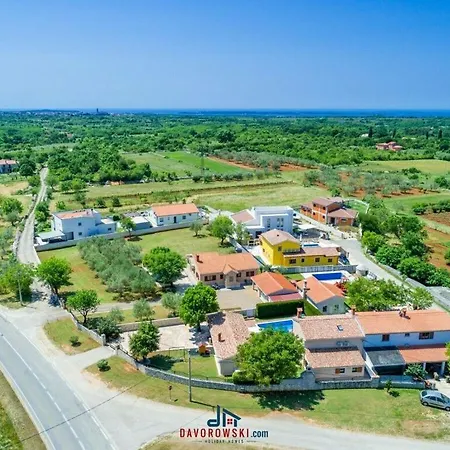 Zara Comfortable Villa Vodnjan